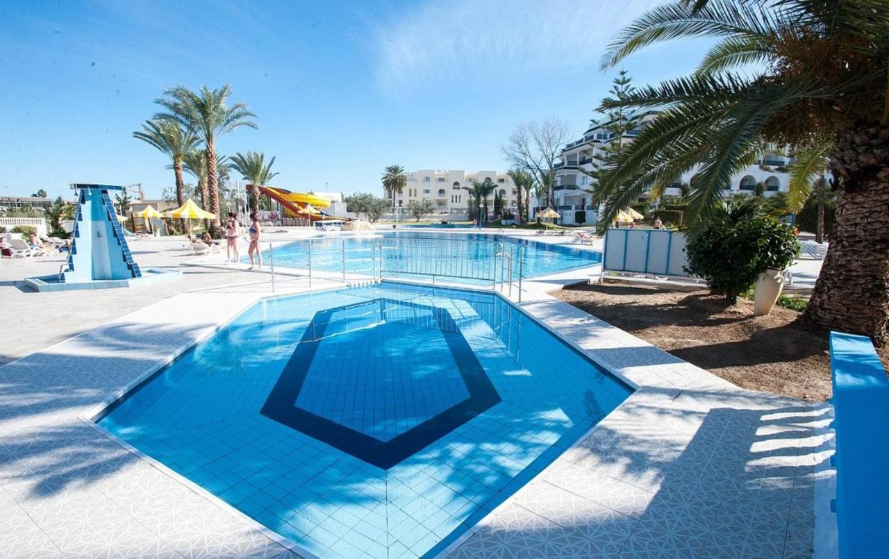 Riviera Hotel - Family Only Port El-Kantaoui Exterior foto