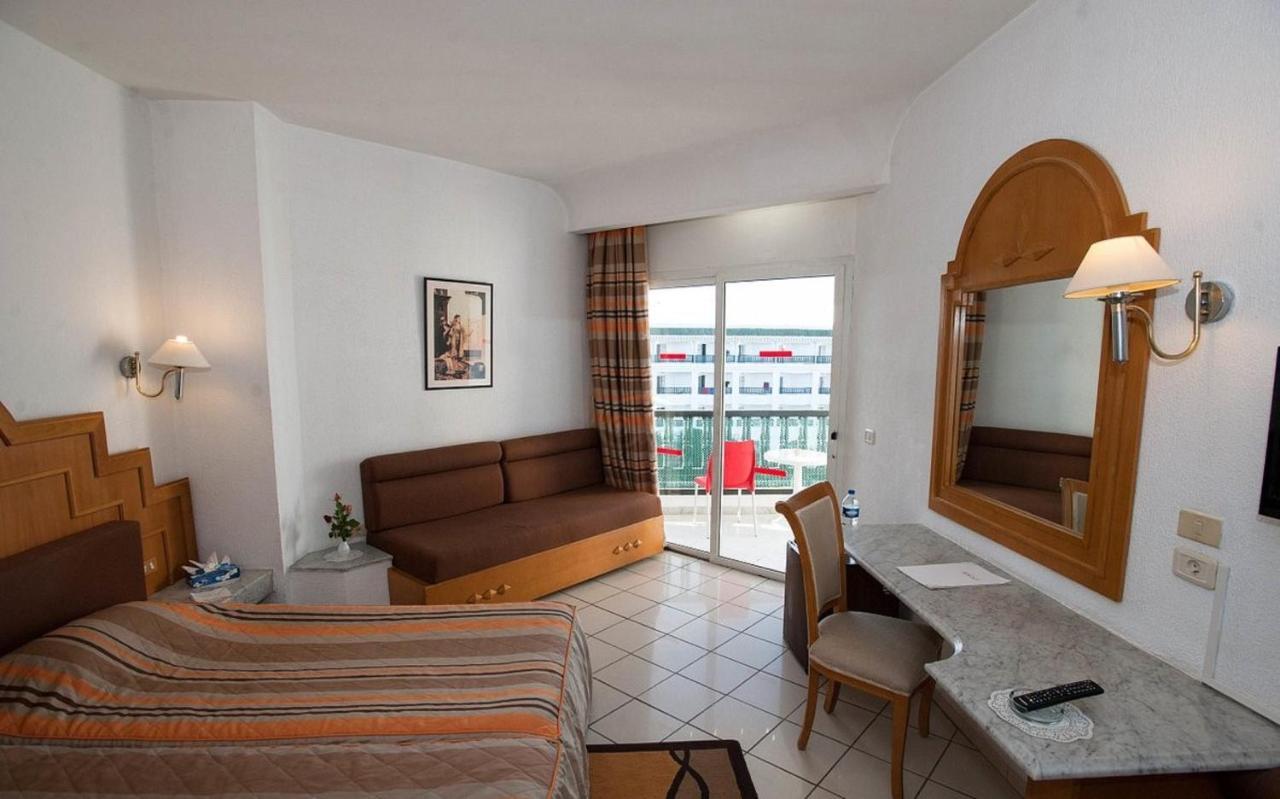 Riviera Hotel - Family Only Port El-Kantaoui Exterior foto